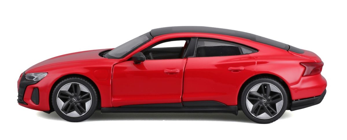 Автомодель в масштабе 1:24 - 2022 Audi RS e-tron GT красный  фото 12