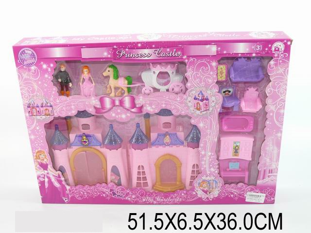 Замок с куклами, лошадь с каретой, мебелью, батар. , звук, свет, в кор.  51х6х36 /24-2/