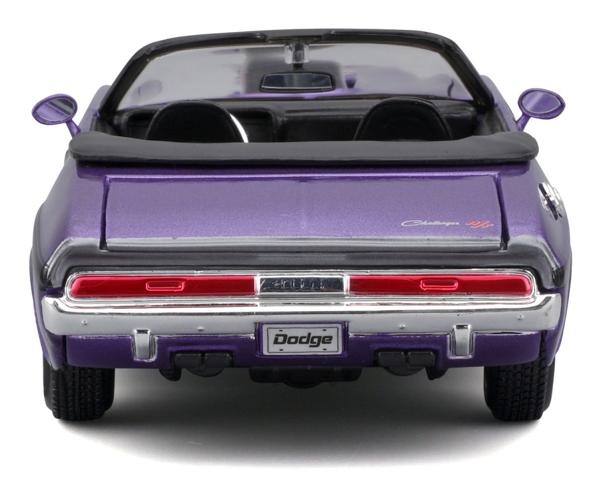 Машинка іграшкова 1970 Dodge Challenger R/T Convertible, масштаб 1:24  фото 14