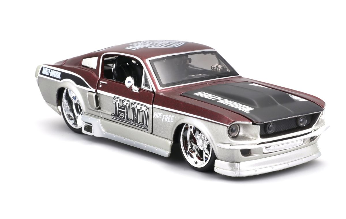 Машинка іграшкова Harley-Davidson 1967 Ford Mustang GT, масштаб 1:24, мет. червоний/срібний  фото 16
