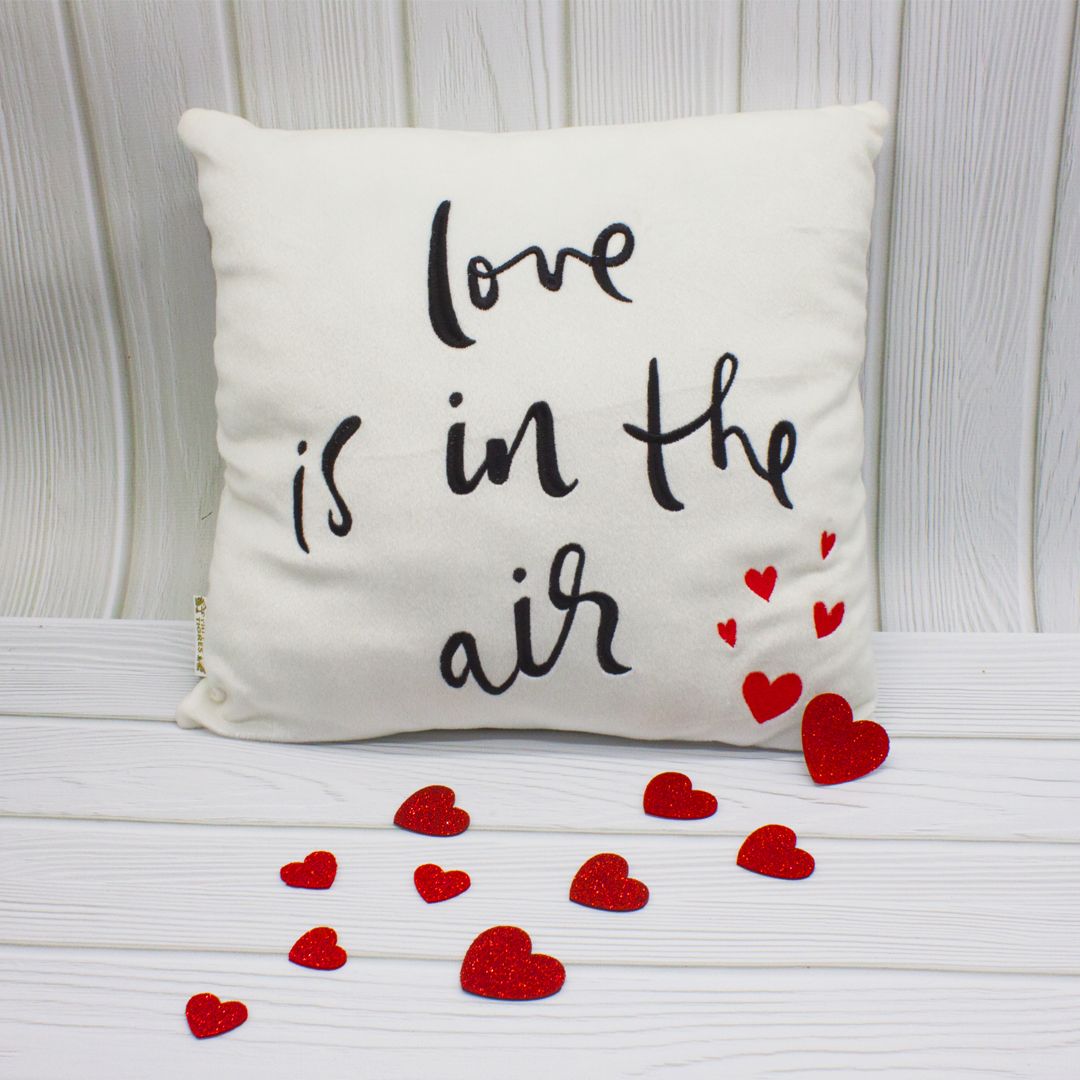 Плюшева подушка "Любов поруч"  фото 2