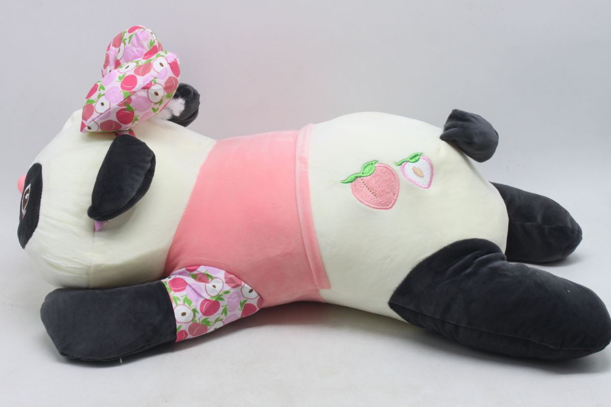 Мʼяка іграшка з пледом "Панда" (рожева)