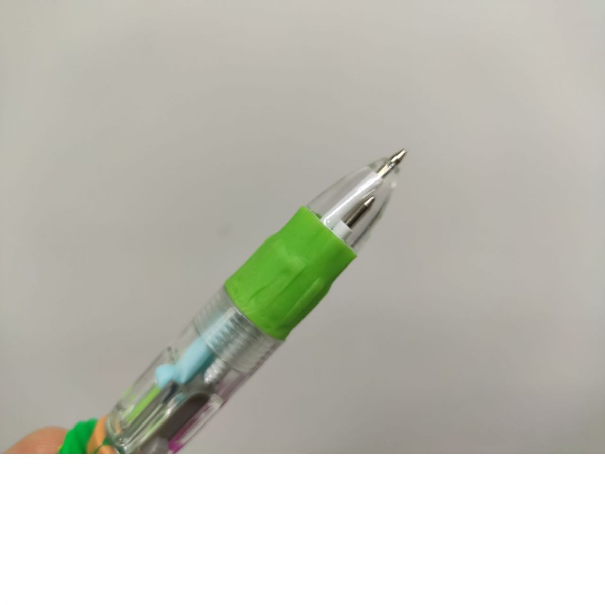 Ручка кулькова дитяча 4 кольори міні "Новий рік", 0,7мм