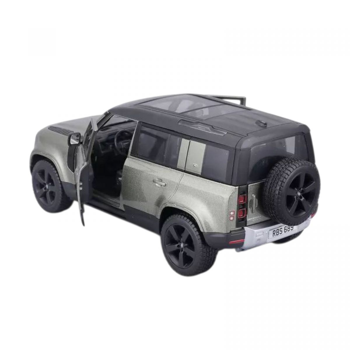 Автомодель - LAND ROVER DEFENDER 110  фото 2