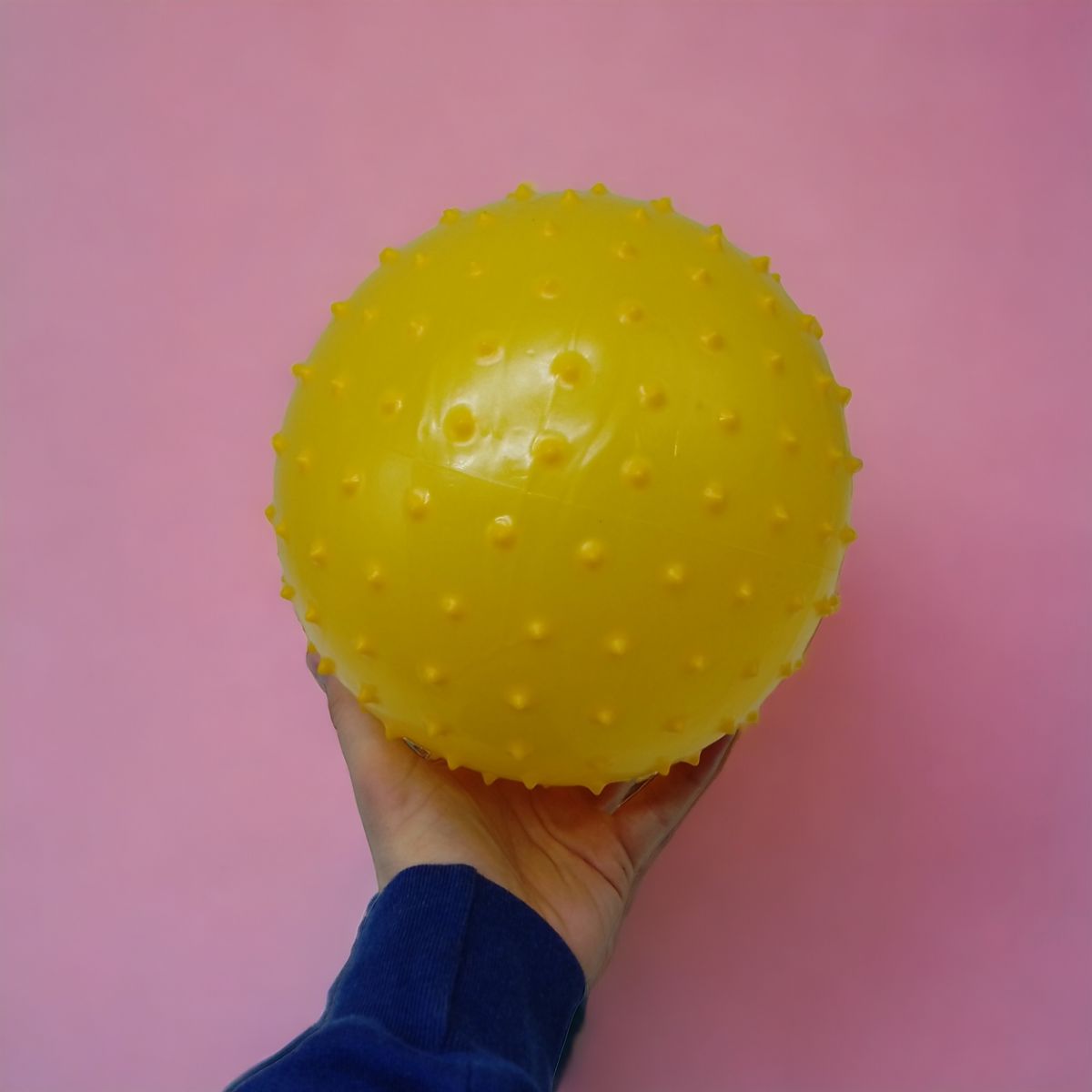 Резиновый мяч массажный, 27 см (синий)