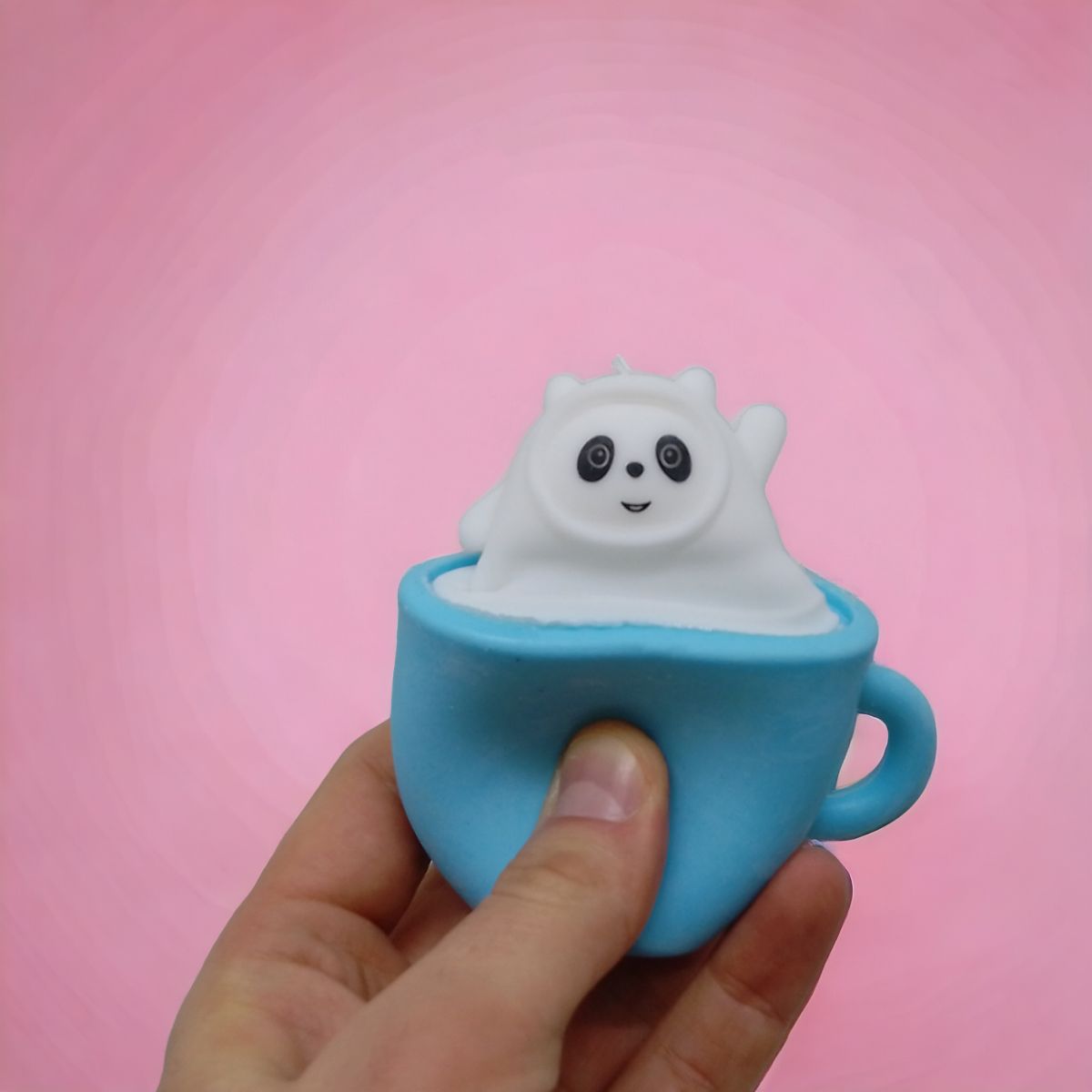Іграшка-антистрес "Панда в чашці" (блакитний)