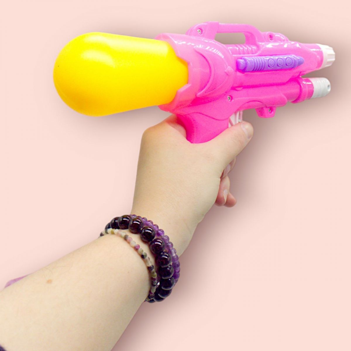 Водный пистолет (пластиковый), 25 см, розовый