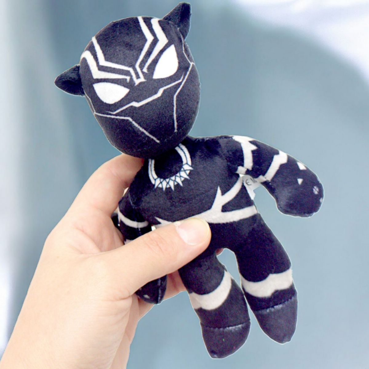 Мягкая игрушка-брелок "Супергерои: Черная пантера", 18 см