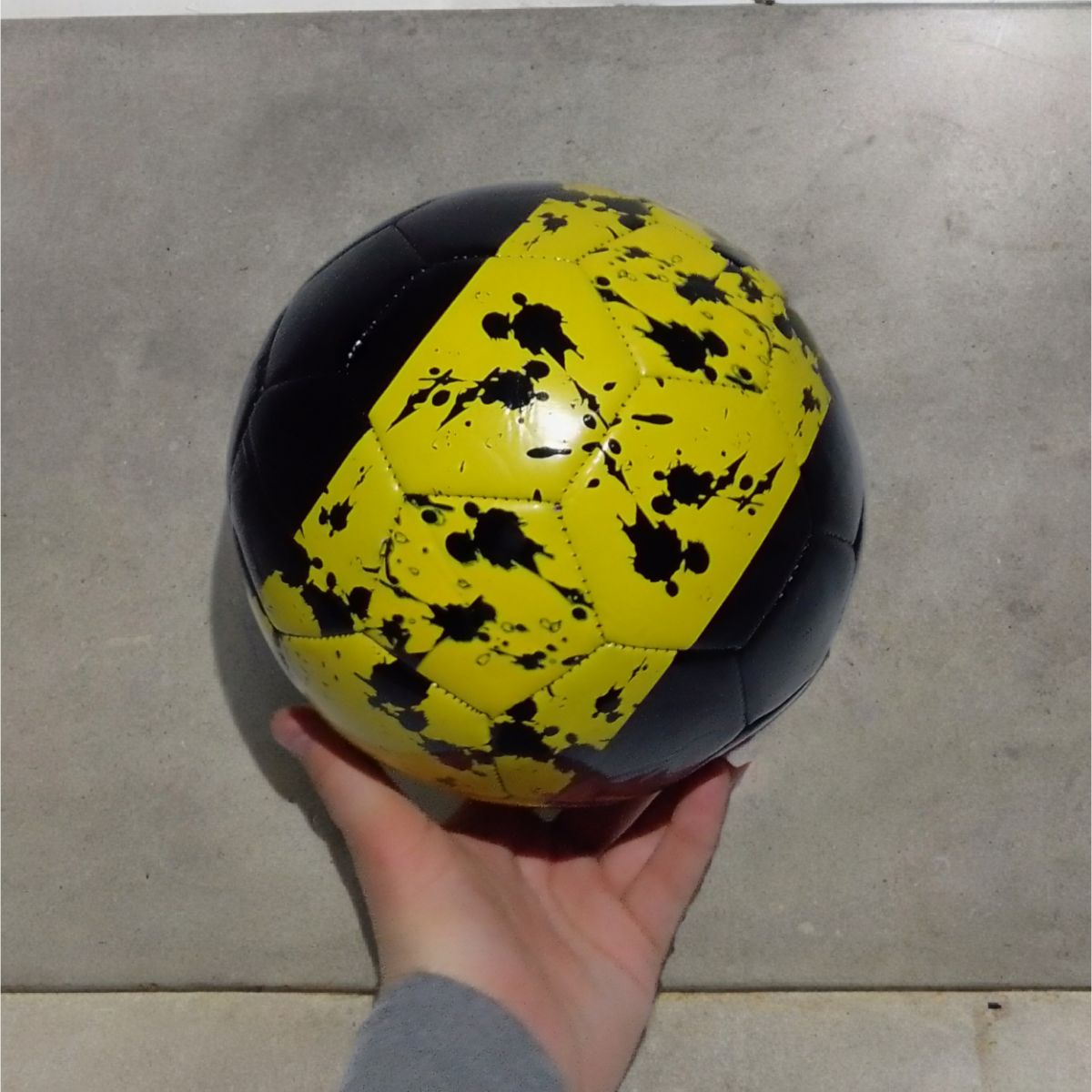 Мʼяч футбольний, розмір №5 (жовтий)