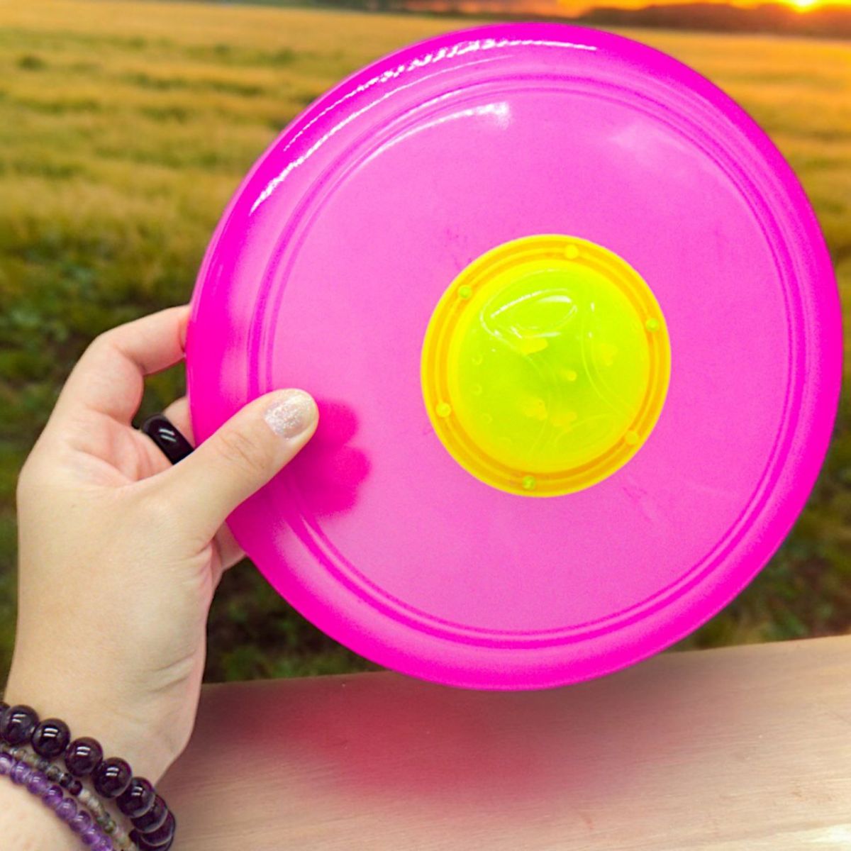 Летающая тарелка со светом, 22,5 см.  (фризби), розовая