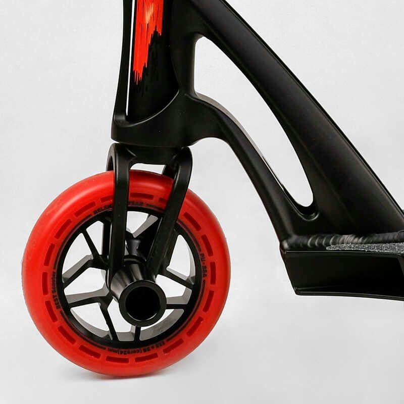 Самокат трюковий "Best Scooter" FEAR, SCS-система, ПЕГИ, алюмінієвий диск та дека, колеса PU, d=115 мм, ширина керма 58 см фото 2 Самокат трюковий "Best Scooter" FEAR, SCS-система, ПЕГИ, алюмінієвий диск та дека, колеса PU, d=115 мм, ширина керма 58 см фото 2