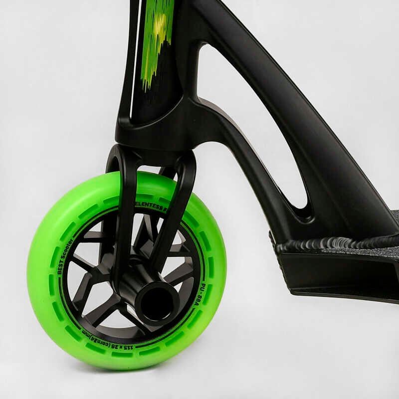 Самокат трюковий "Best Scooter" FEAR, SCS-система, ПЕГИ, алюмінієвий диск та дека, колеса PU, d=115 мм, ширина керма 58 см фото 2 Самокат трюковий "Best Scooter" FEAR, SCS-система, ПЕГИ, алюмінієвий диск та дека, колеса PU, d=115 мм, ширина керма 58 см фото 2