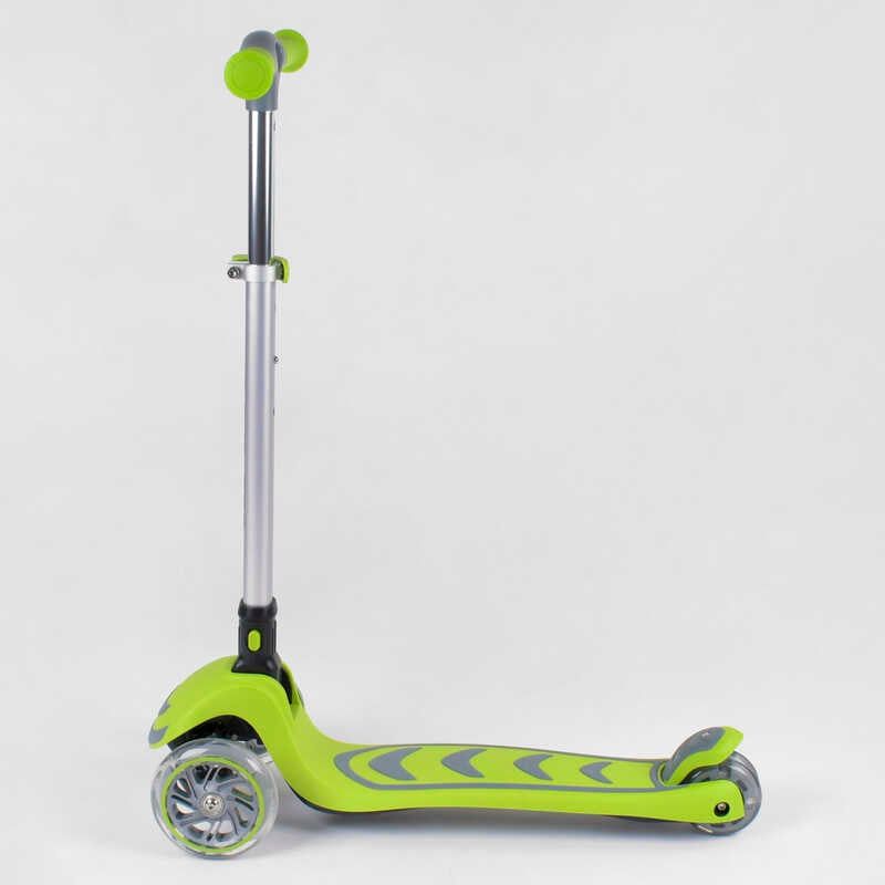 Самокат трехколесный 46987 (4) Best Scooter, САЛАТОВЫЙ, складной алюминиевый руль, 4 колеса PU со светом, d=12 см фото 2 Самокат трехколесный 46987 (4) Best Scooter, САЛАТОВЫЙ, складной алюминиевый руль, 4 колеса PU со светом, d=12 см фото 2