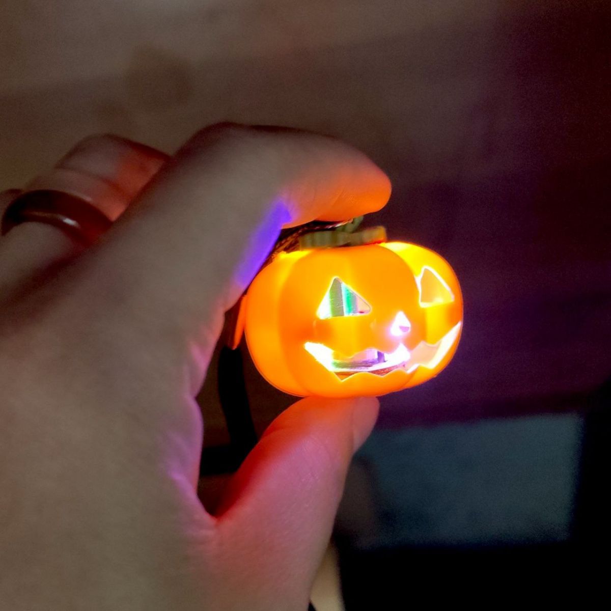 Гарбуз із підвісом "Halloween" на шнурку, 4*4,5см  фото 2