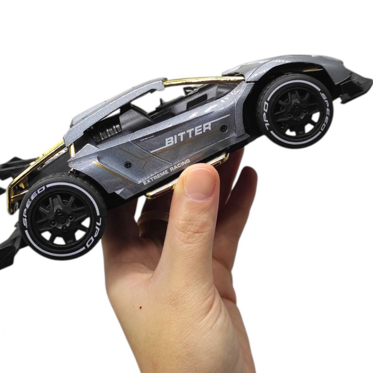 Машина на радіокеруванні "EXTREME RACING" (метал. корпус, акум. 3. 7V, 2,4 ГГц, сріблястий) фото 2 Машина на радіокеруванні "EXTREME RACING" (метал. корпус, акум. 3. 7V, 2,4 ГГц, сріблястий) фото 2