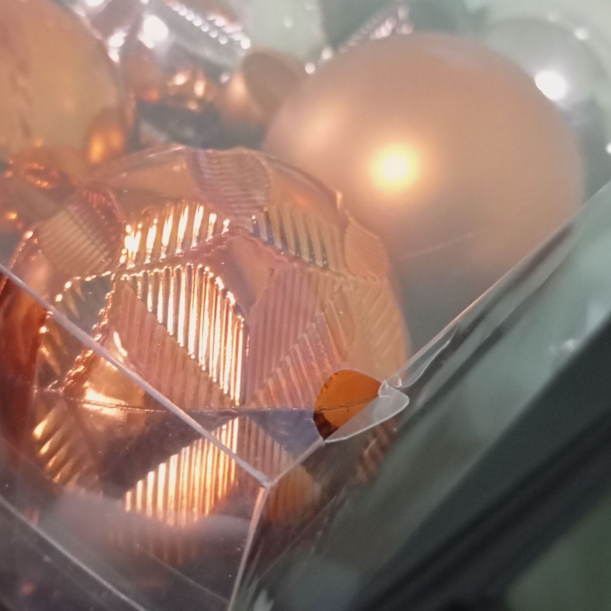 Уценка.  Новорічні прикраси іграшки на ялинку, кульки, 9 штук, D=6 см, в слюді   - Повреждена упаковка  фото 2