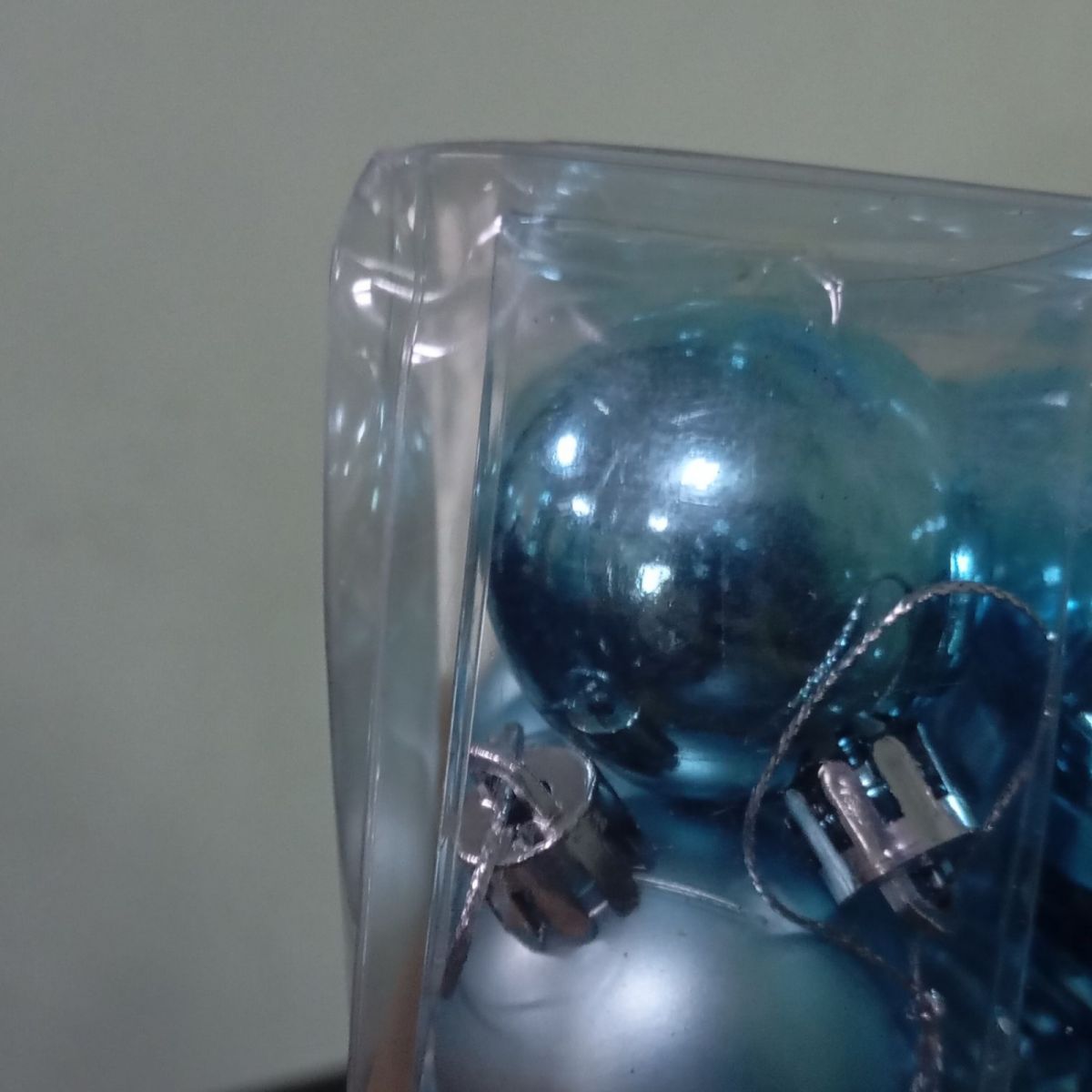 Уценка.  Новогодние украшения, шарики, 48 штук, в слюде - Повреждена упаковка  фото 2