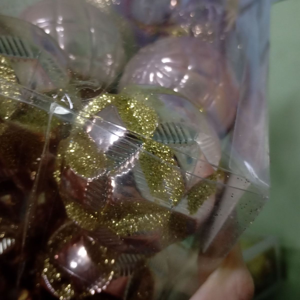 Уценка.  Новогодние украшения.  24 штук, шарики, D=5,5 см, в слюде - Повреждена упаковка  фото 2