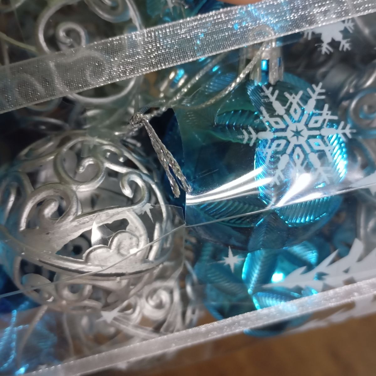 Уценка.  Новорічні прикраси,  35 штук, кульки, подарунки, D = 5 см, в слюді  - Повреждена упаковка  фото 2