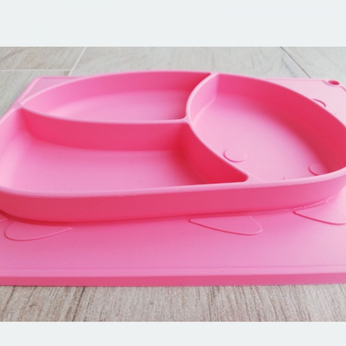 Силиконовая тарелка-коврик Зая (Голубой)  фото 2