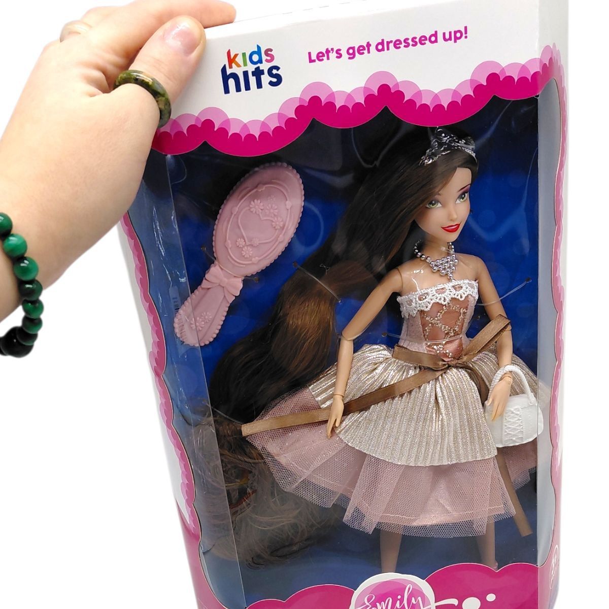 Лялька "Emily Romantic" (коробка 23х34. 5х6. 2 см)  фото 2