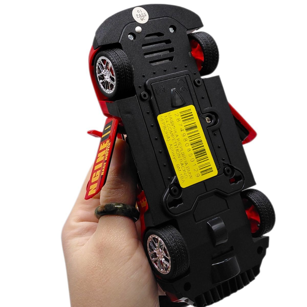 МАШИНКА ИНЕРЦИОННАЯ "BMW M4 COMPETITION RACING" (БЕЛАЯ)  фото 2