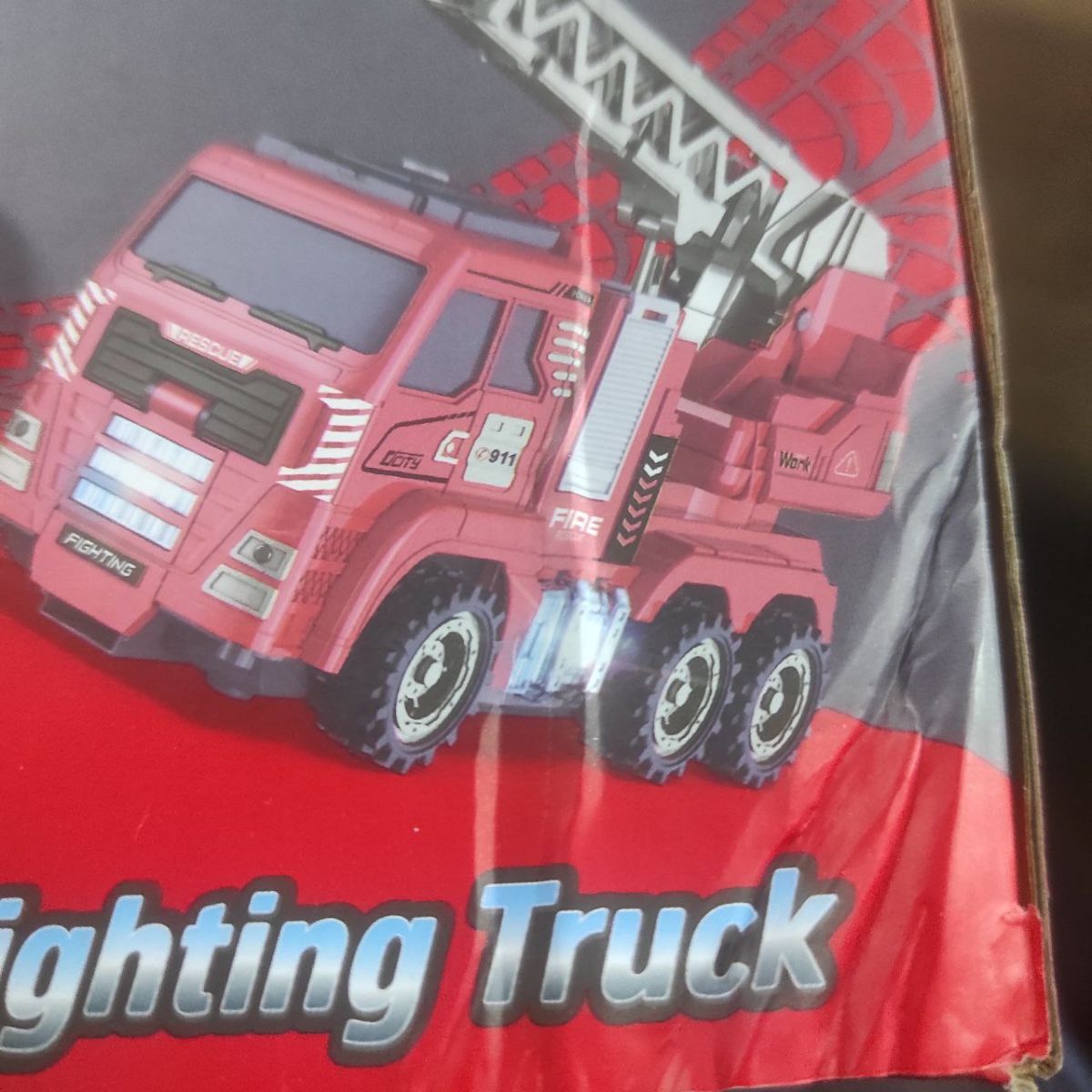 Уцінка.  Пожежна машина на радіокеруванні з катапультою (USB. муз. світ. бризкає водою) Не їздить та пошкоджена упаковка  фото 2