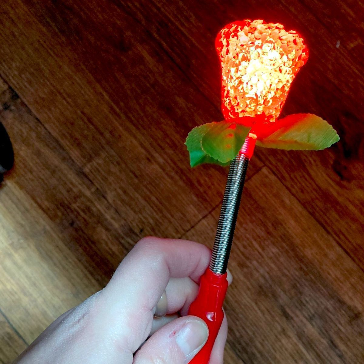 Паличка світяшка, святкова (мікс видів: сердечко, квітка, зірочка) ЗЕЛЕНА  фото 2