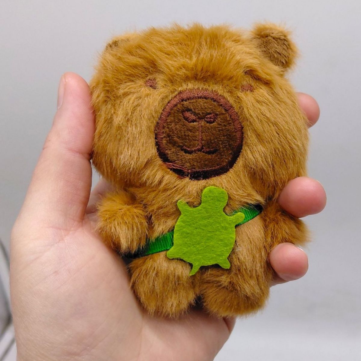 Мʼяка іграшка-брелок Капібара 11 см (мікс)  фото 2