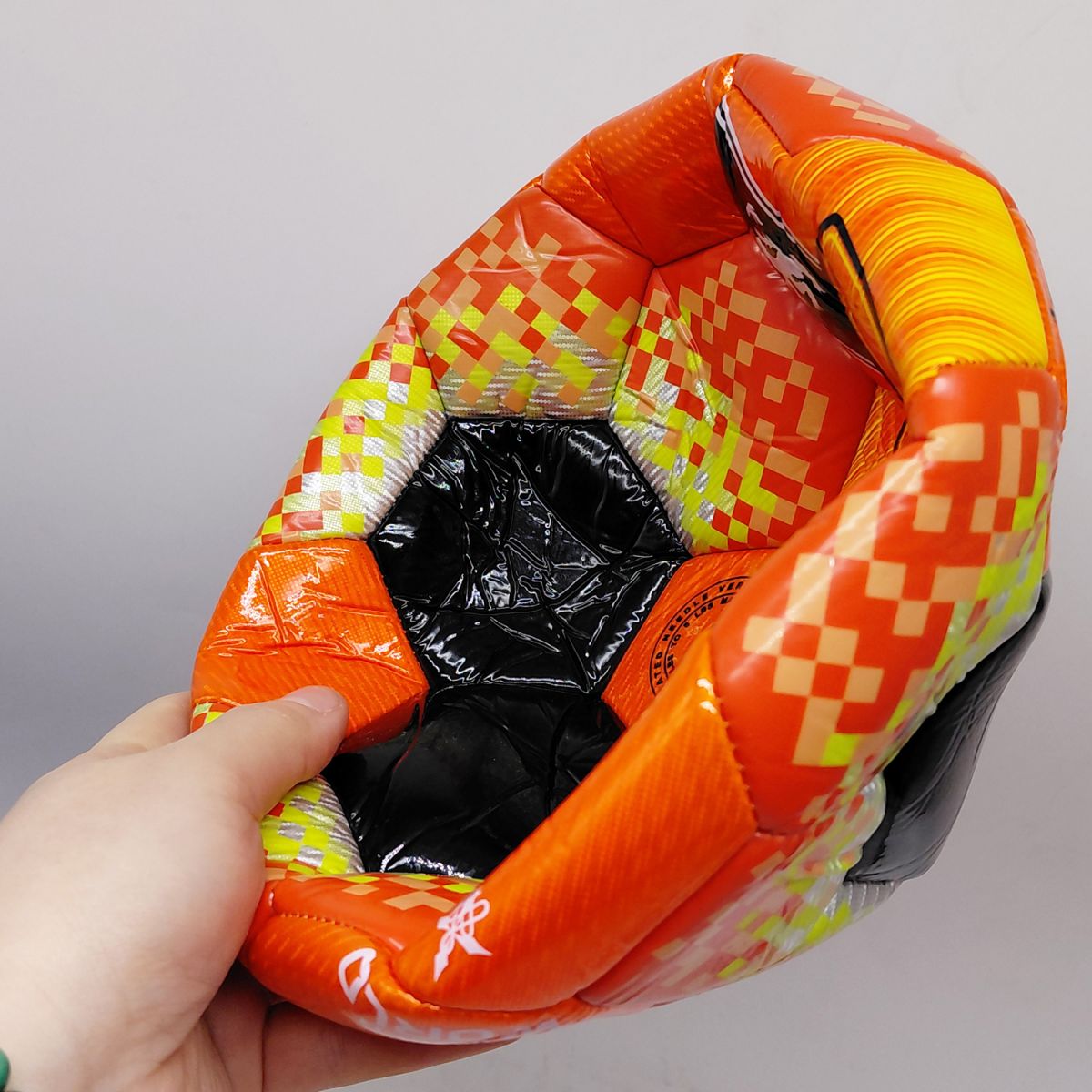 МʼЯЧ ФУТБОЛЬНИЙ №5, PVC, ВАГА 330-350 ГРАМІВ, ЖОВТИЙ  фото 2