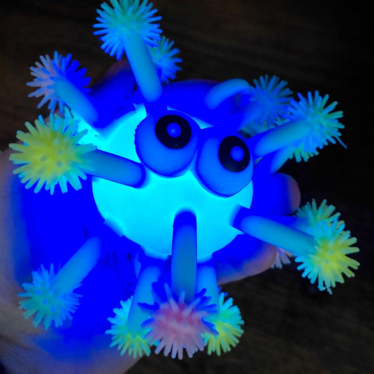 Іграшка-антистрес Лохматик-восьминіжка, з підсвічуванням (ФІОЛЕТОВА)  фото 2