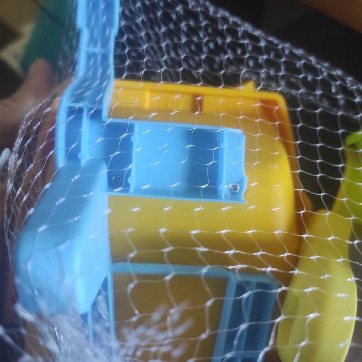 Уцінка.  Пісочний набір - тачка 25 х 12 х 10 см, граблі, лопатки, сито, лійка, 10 формочок Відкололась деталь  фото 2