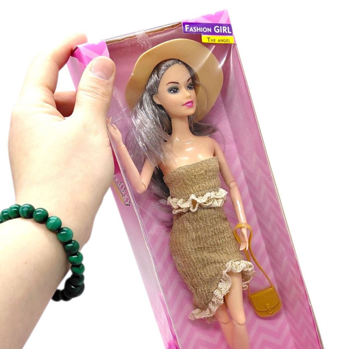 Кукла, типа барби, в стильной одежде (МАЛИНОВОЕ ПЛАТЬЕ)  фото 2