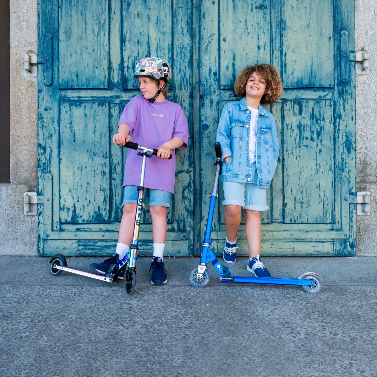 Самокат Micro серии Sprite LED – Неохром  фото 2