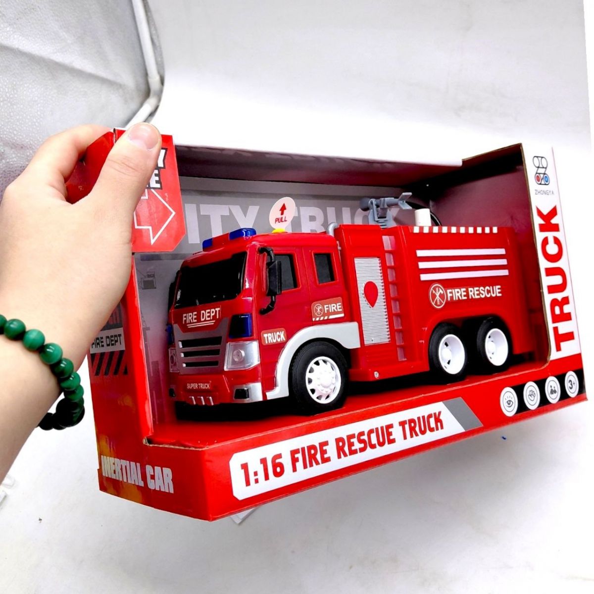 Машина на батарейках "Пожежна машина" (світло, звук, бризкає водою) 32*11,5*18,5 см  фото 2