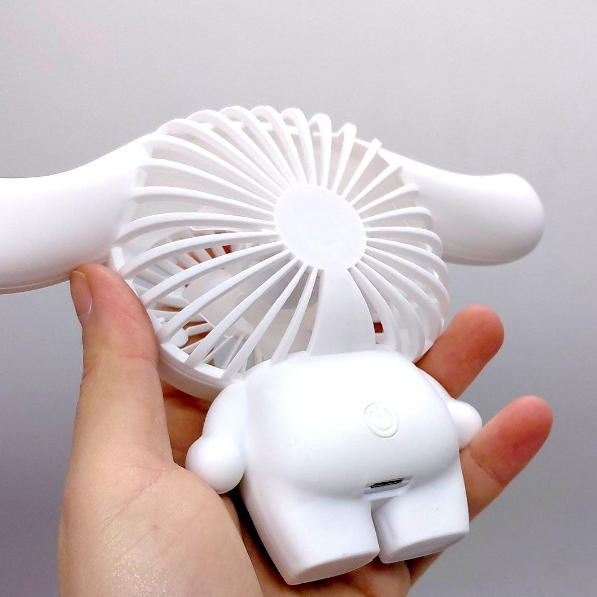 Вентилятор "MINI FAN", встроенный аккумулятор, USB Type-C, в коробке (CINNAMONROLL)  фото 2