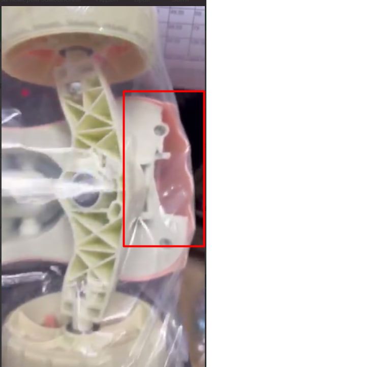 Уцінка.  Самокат триколісний з сидінням Відломаний пластик  фото 2