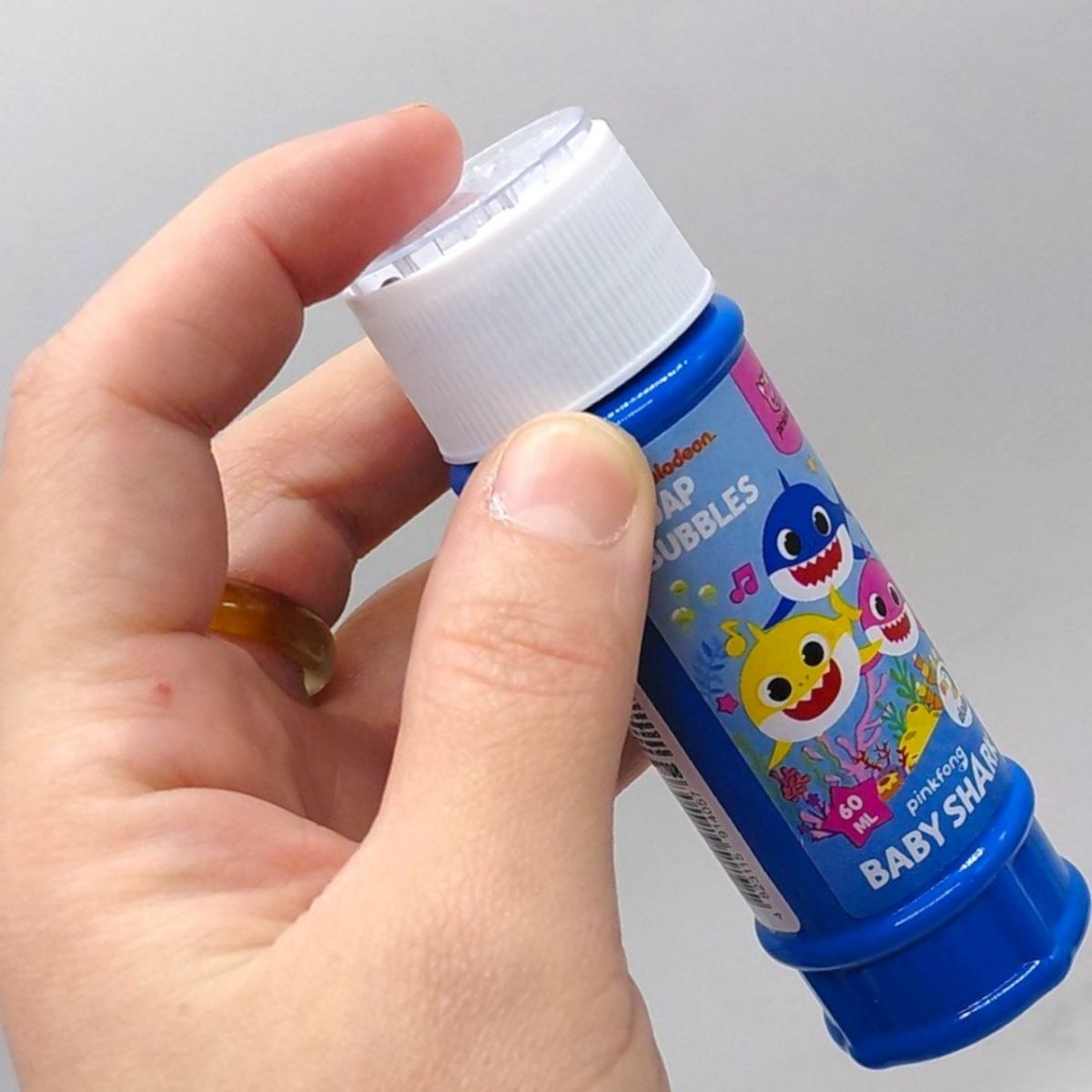 Бульбашки мильні «Baby Shark» з лабіринтом.  Обʼєм 60 мл  фото 2