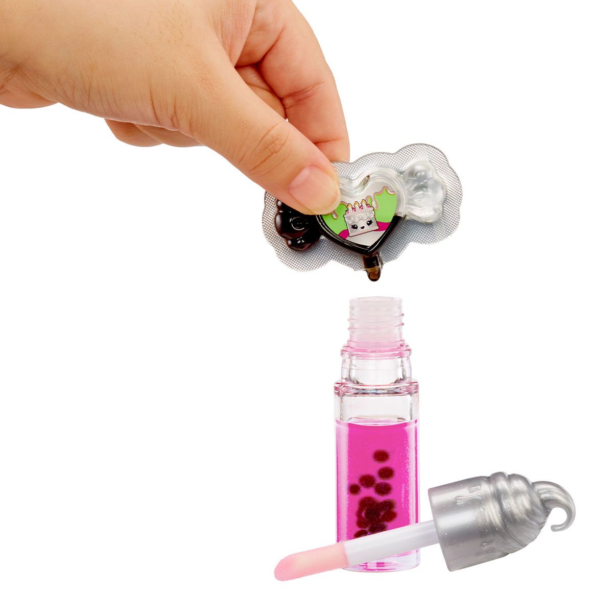 Ігровий набір з лялькою та блиском для губ YUMMILAND (ЯМІЛЕНД) SS – МІСТІ КЕЙКС  фото 2