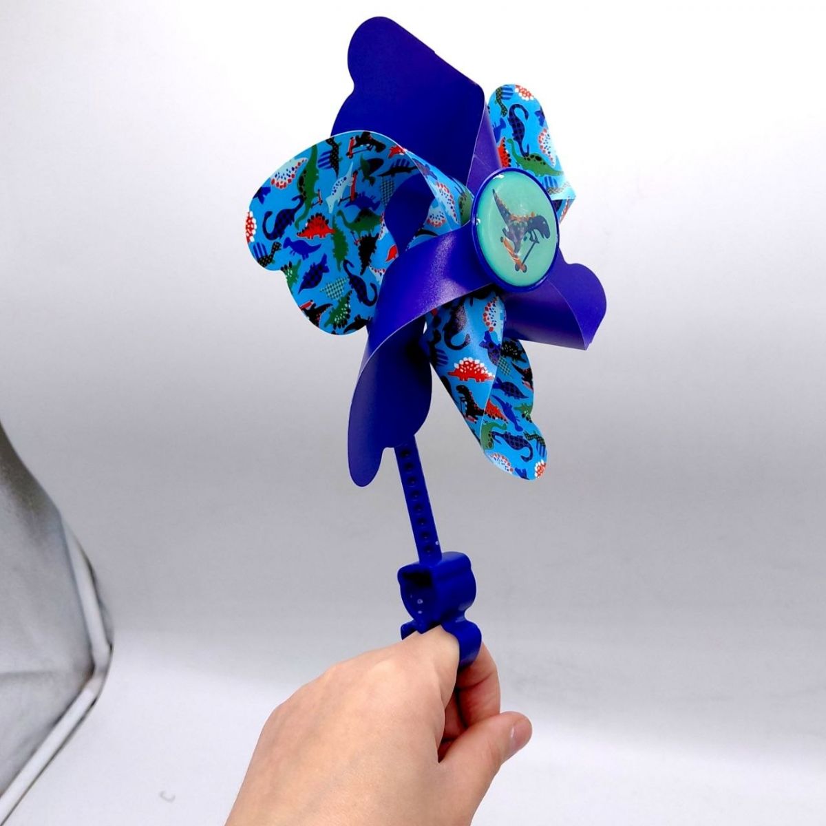 Вітрячок "Динозаври" висота 23 см, діаметр 17 см (БІРЮЗОВИЙ)  фото 2