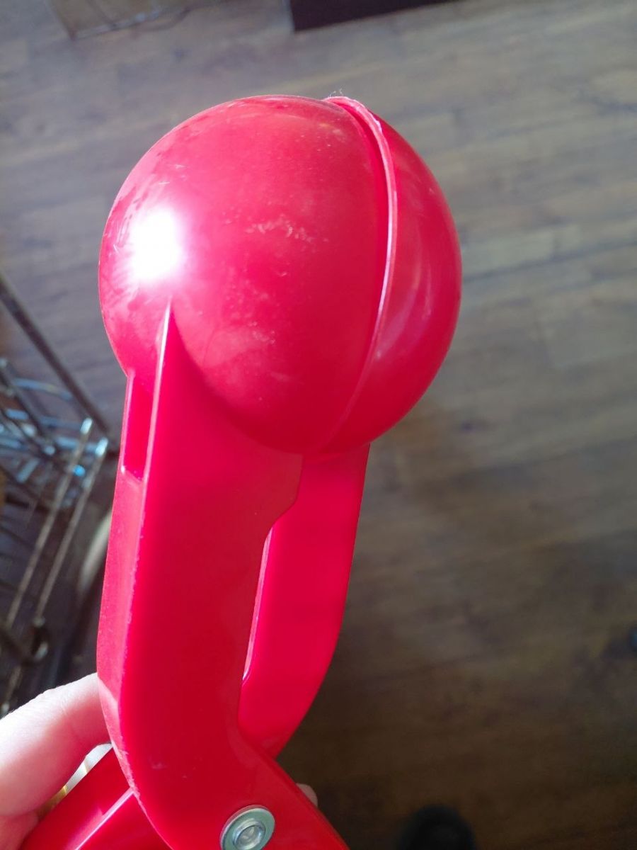 Уцінка.  Сніжколіп "Технок" (червоний) - Деформований  фото 2