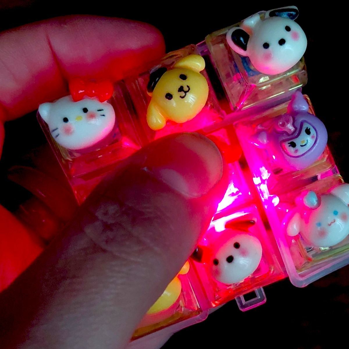 КЛАВІАТУРА-БРЕЛОК LED 9 КНОПОК (SANRIO) мікс  фото 2