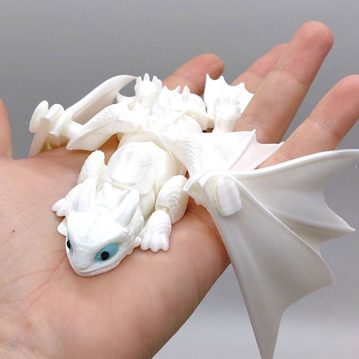 Игровая фигурка "Как приручить дракона.  Дневная фурия" 3d печать (18х17х5 см)  фото 2