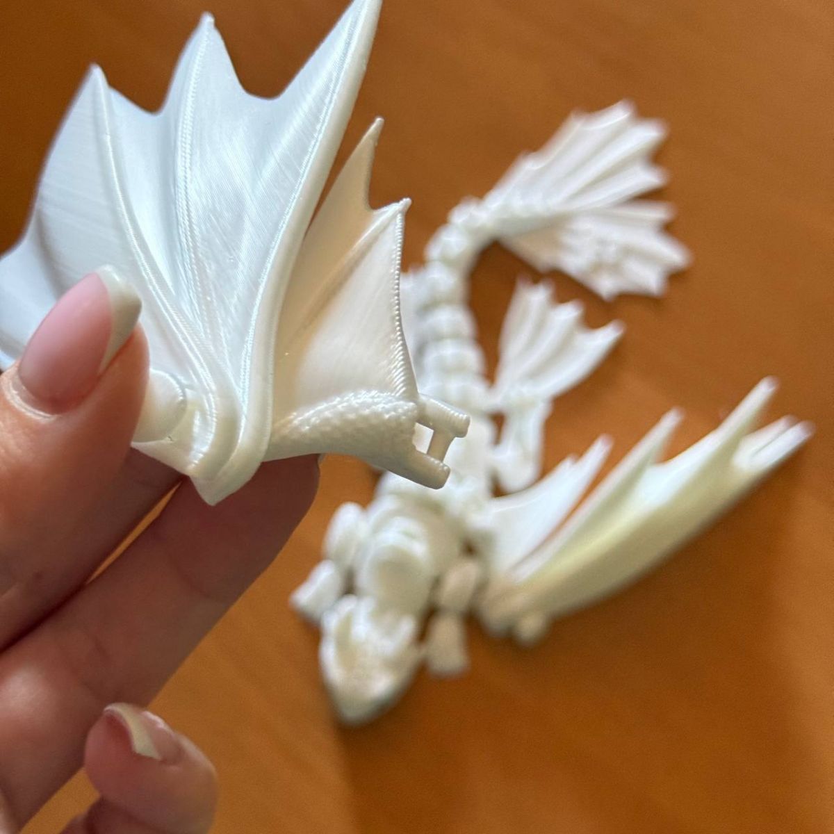 Уценка.  Игровая фигурка "Как приручить дракона.  Дневная фурия" 3d печать (18х17х5 см) - Отломано крепление крила  фото 2