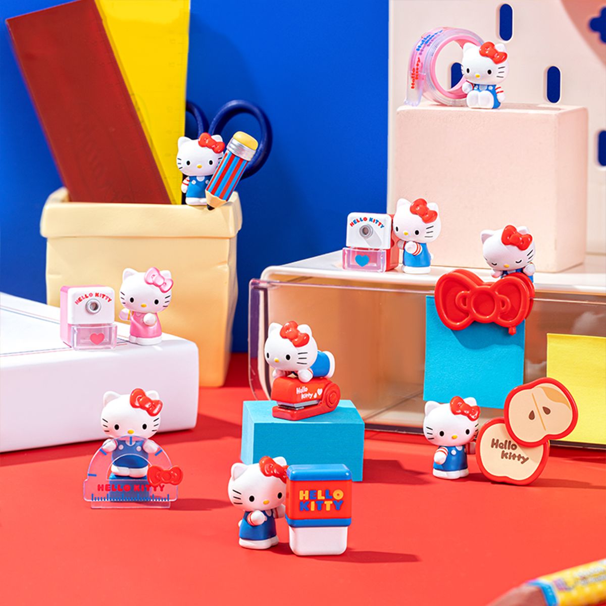 Фигурка-сюрприз Pop Top Hello Kitty – Канцелярские истории  фото 2