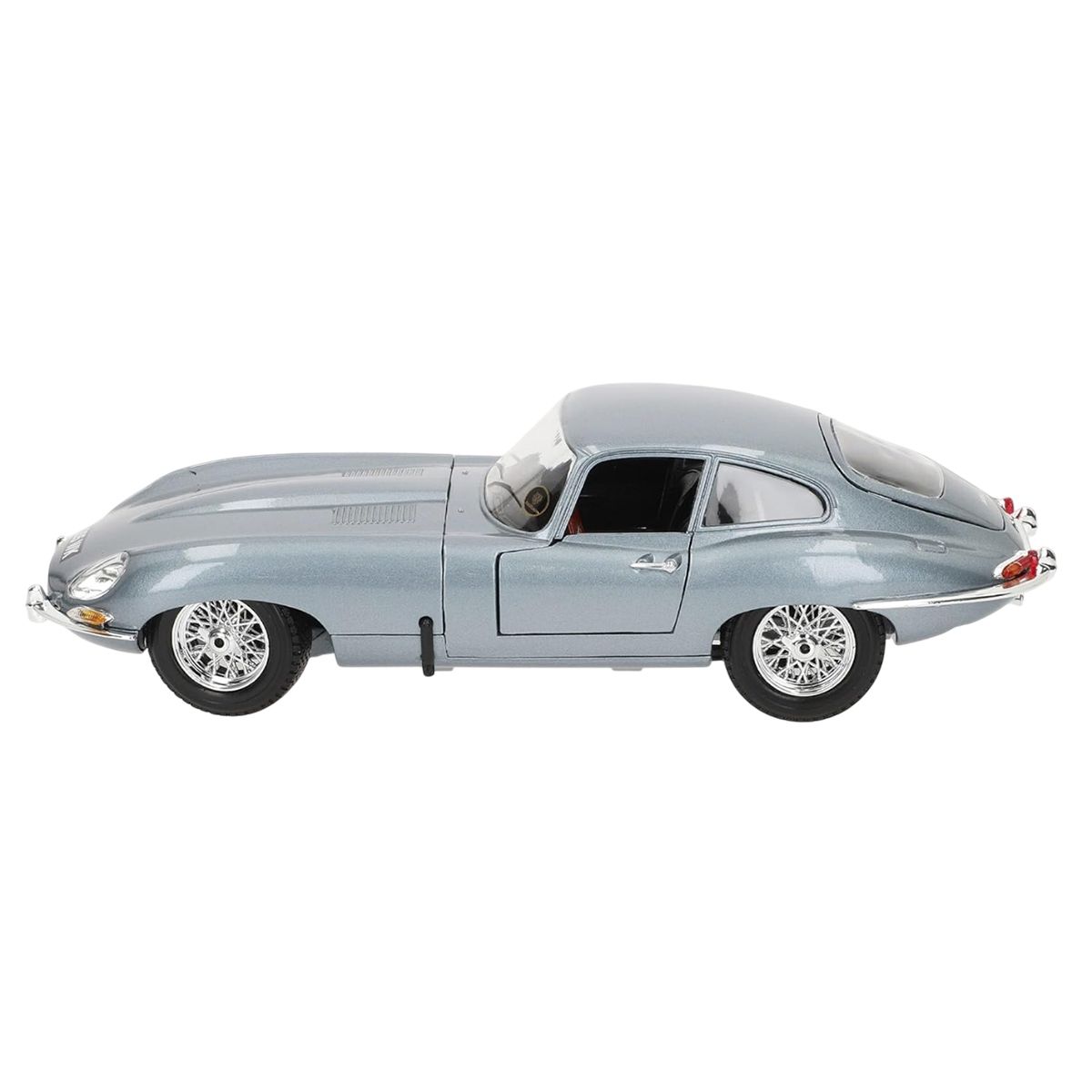 Автомодель - Jaguar E-Type Coupe (1961) (1:18)  фото 2