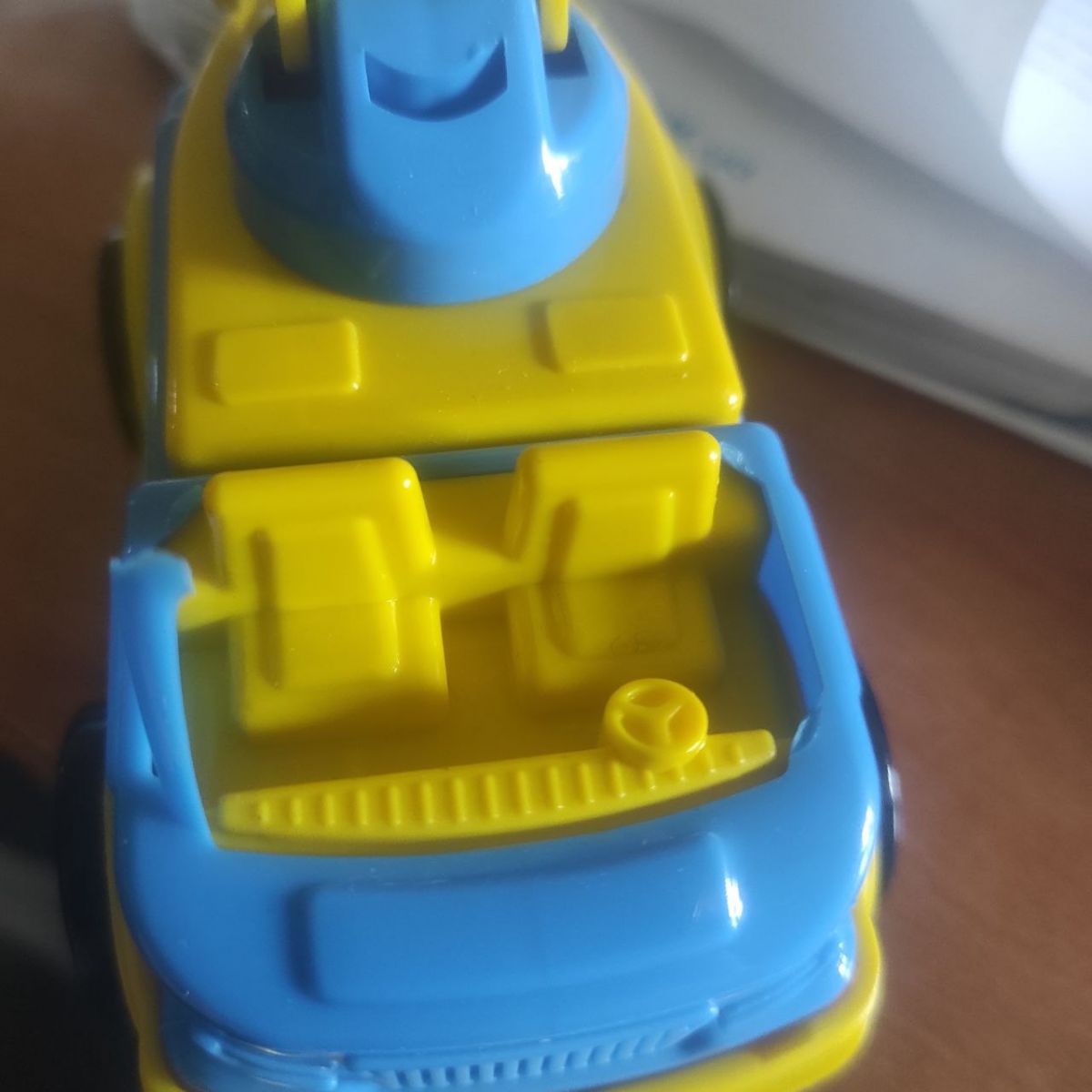 Уценка.  Машинка пластикова з висувною драбиною "Mini Matik" (13,5 см) Отломана кабина  фото 2