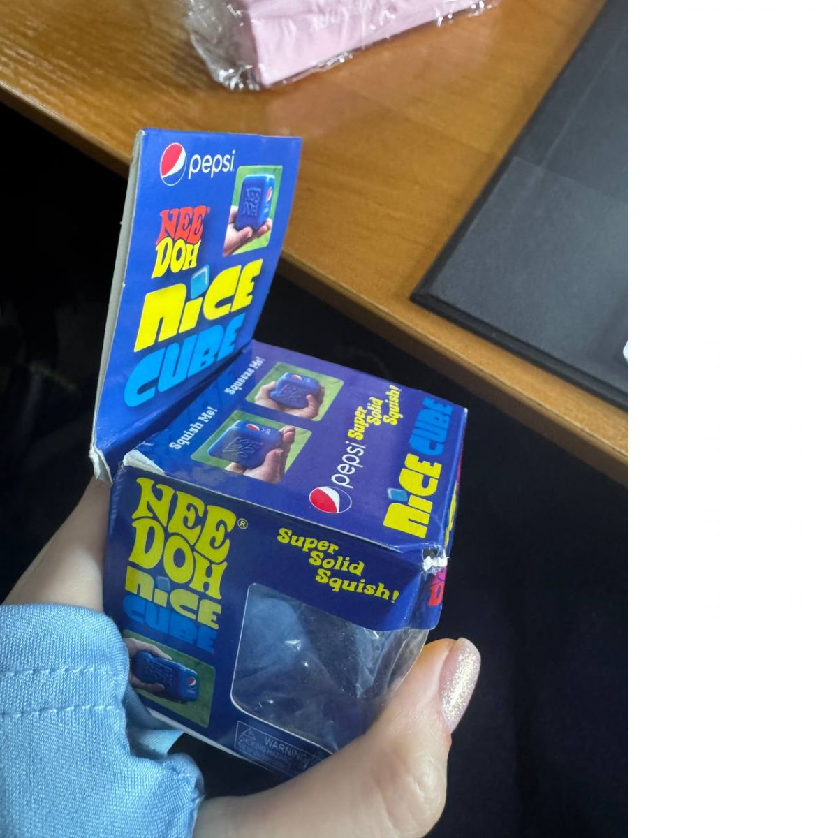 Уцінка.  Сквіш антистресс "Кубик льоду" 5 см PEPSI Пошкоджене пакування  фото 2