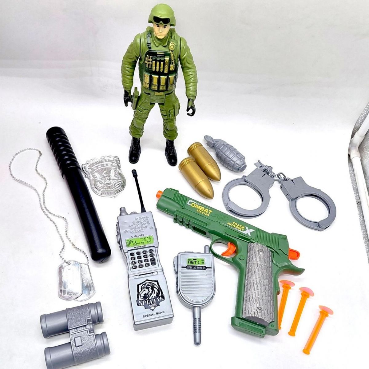 Військовий набір SWAT Equipment з фігуркою військового та пістолетом  фото 2