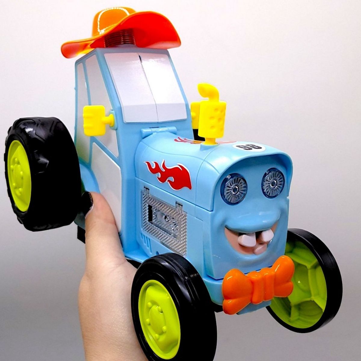 Трактор танцюючий "CrazyCar" на радіокеруванні, акум. USB. , музика, світло, танцює кор. 24x14x16см (СИНІЙ)  фото 2